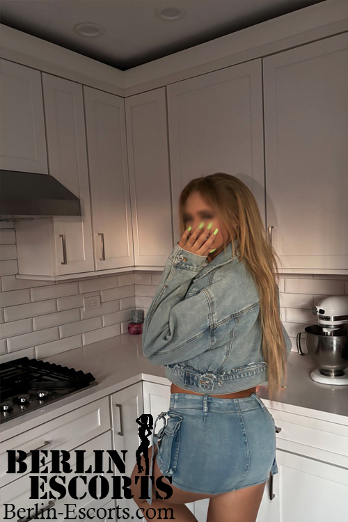 GFE Escort Girl In Berlin