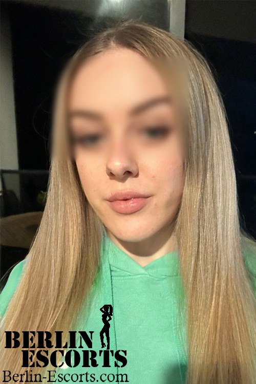 Roleplay Call Girl In Berlin