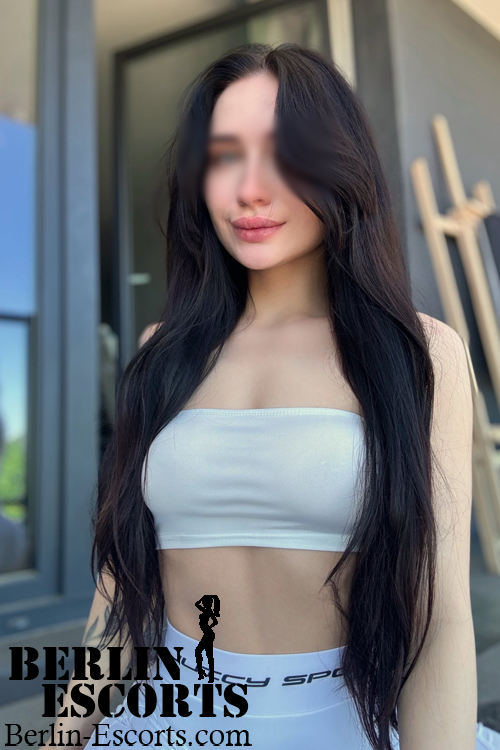 Luxury Escort Girl In Berlin